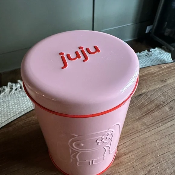 CJ Hendry JuJu Collectable Keychain - Picture 4 of 4